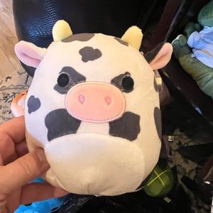 5” Colin squishmallow cow